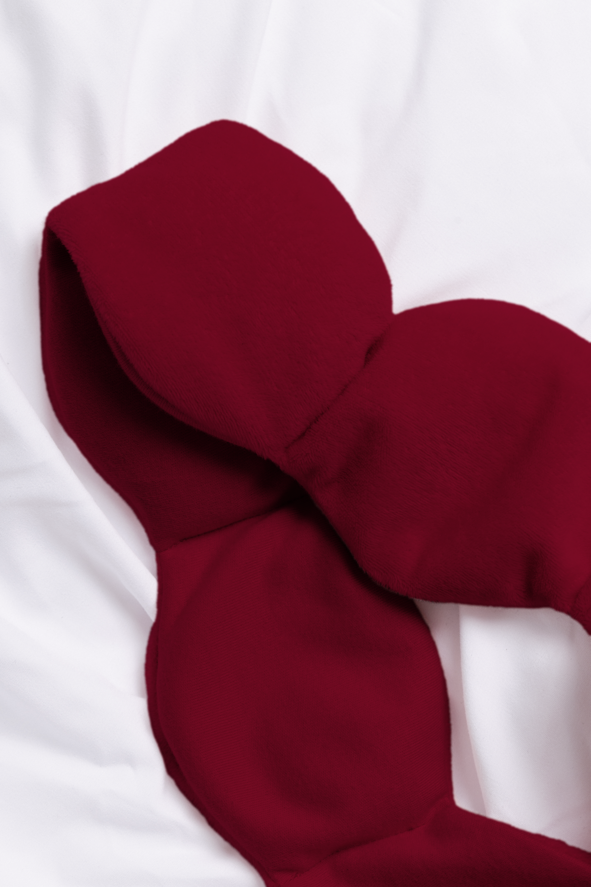 Nodpod weighted sleep mask detail